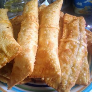 Empanadas, flautas, papas rellenas y sandwiches la 49